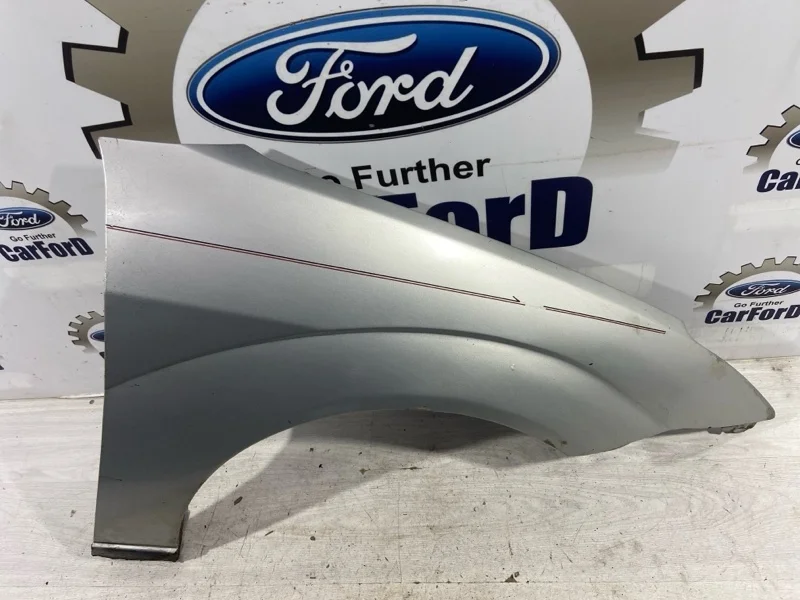 Крыло переднее правое Ford FOCUS 1 USA (98-05)