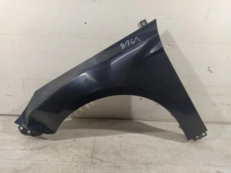 Крыло переднее левое Ford Focus 3 (11-14) 1.6L