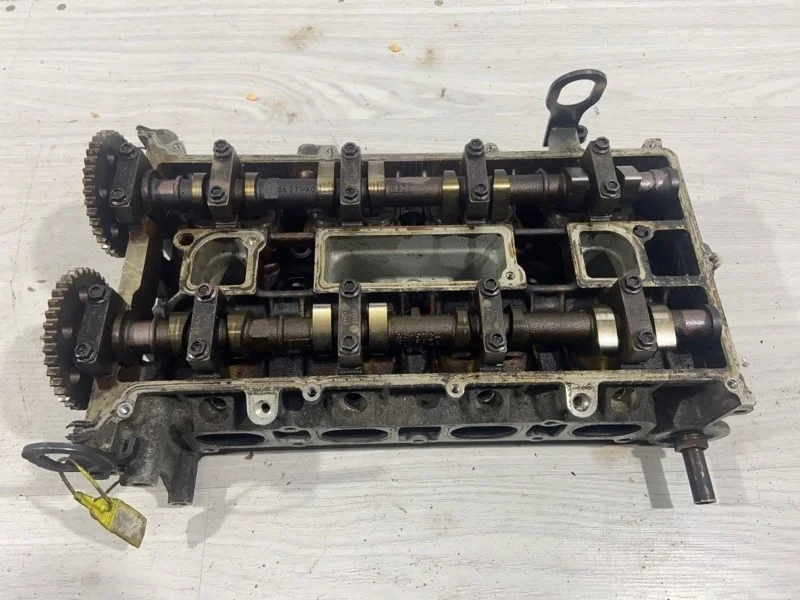 Головка блока цилиндров (ГБЦ) Ford Focus 2 ХЭТЧБЭК