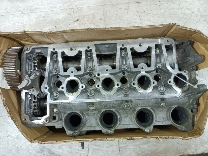 Головка блока цилиндров (ГБЦ) Ford Mondeo 4