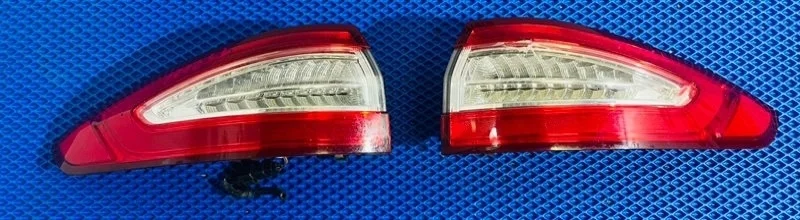 Фонарь задний наружный левый задний левый FORD