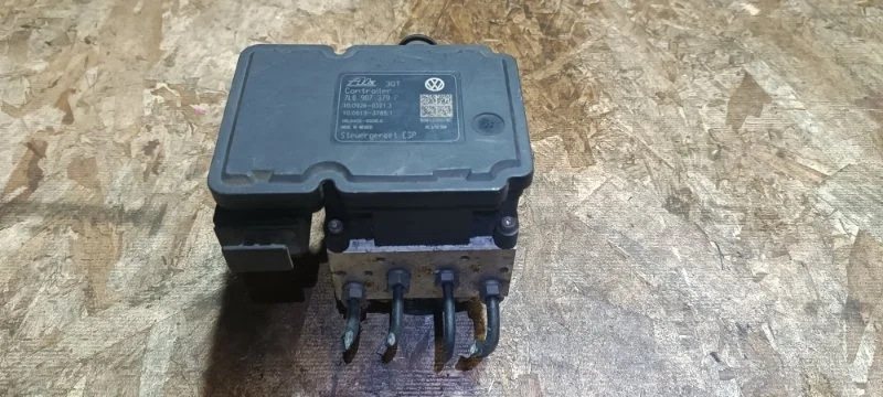 Блок abs Volkswagen Touareg 2008 7LA