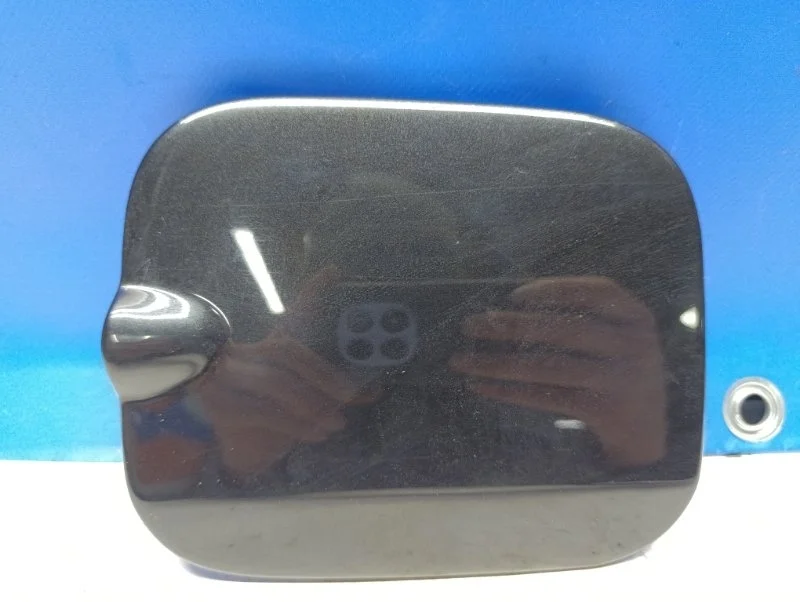 Лючок топливного бака Renault Logan 1 2014 6001546761 L90 1.4 K7J710