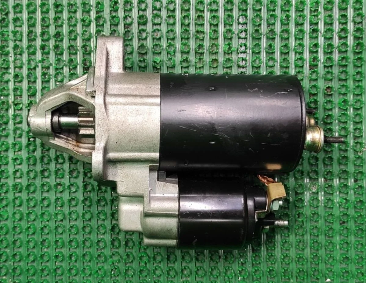 Стартер Audi A4 B6 (2000—2006)