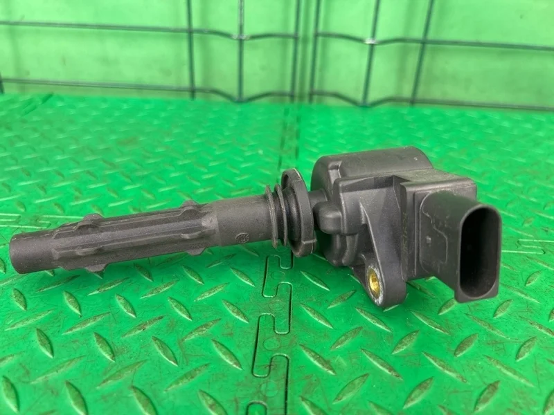 Катушка зажигания Mercedes-Benz W221