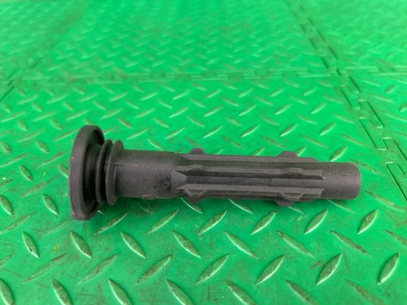 Наконечник катушки зажигания Mercedes-Benz W221