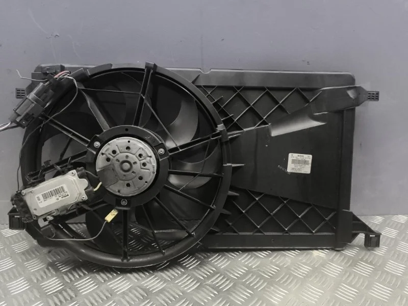 Вентилятор радиатора Mazda 3 2007 Z60215025F BK LF-VE