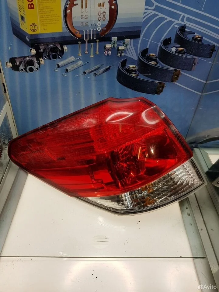Фонарь наружный задний левый subaru outback (b14)