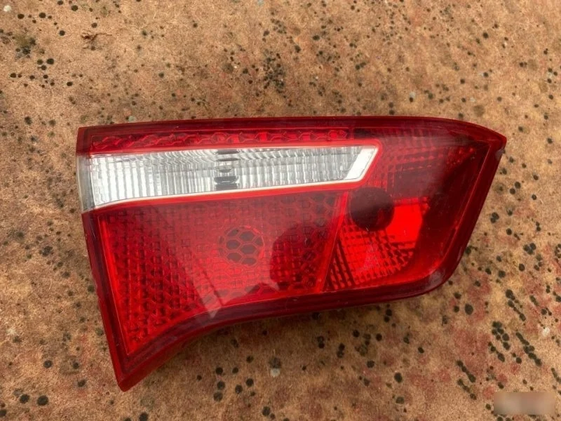 Фонарь Kia Rio 3 2011-2015 924034X000, задний левый