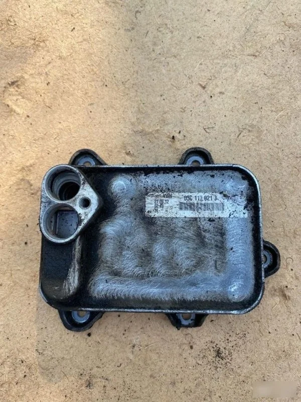 Теплообменник Volkswagen Jetta 6 2010-2015 03C117021J CAXA