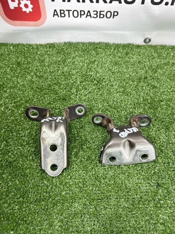 Петля двери Kia Cerato 2 2011 794202D000 TD 1.6 G4FC, задняя правая