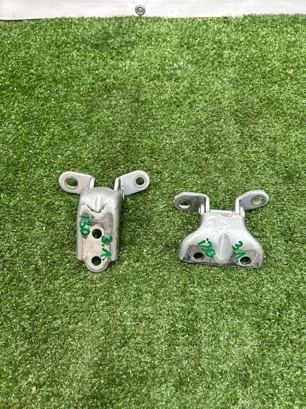 Петли двери Hyundai I30 2009 793102H000 1.4 G4FA, задние левые