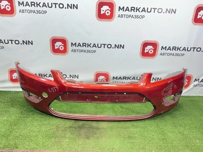 Бампер Ford Focus 2009 1526142 2 1.8 QQDB, передний