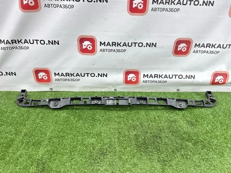 Кронштейн бампера Volkswagen Golf 2010 5K6807863 6 CAXA, задний