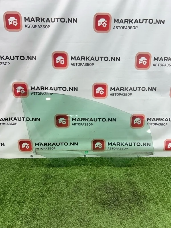 Стекло двери Ford Focus 2012 1742301 3 1.6 IQDB 105 Л.С., переднее правое