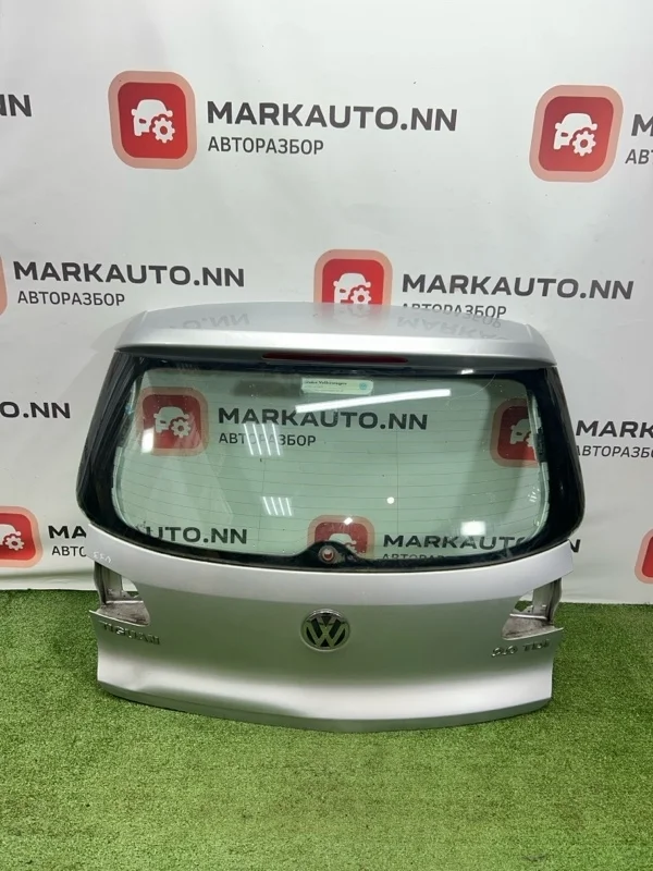 Крышка багажника Volkswagen Tiguan 2010 5N0827173 1 2.0 CBA
