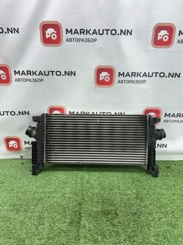 Интеркулер Opel Astra 2010 13267646 J 1.4 A14NET