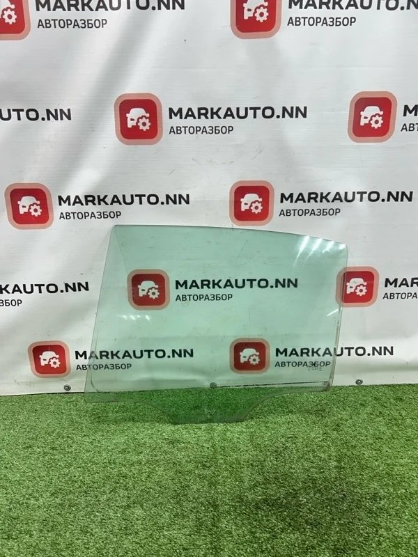 Стекло двери Skoda Octavia 2011 1Z5845205C A5 1.8 CDA, заднее левое