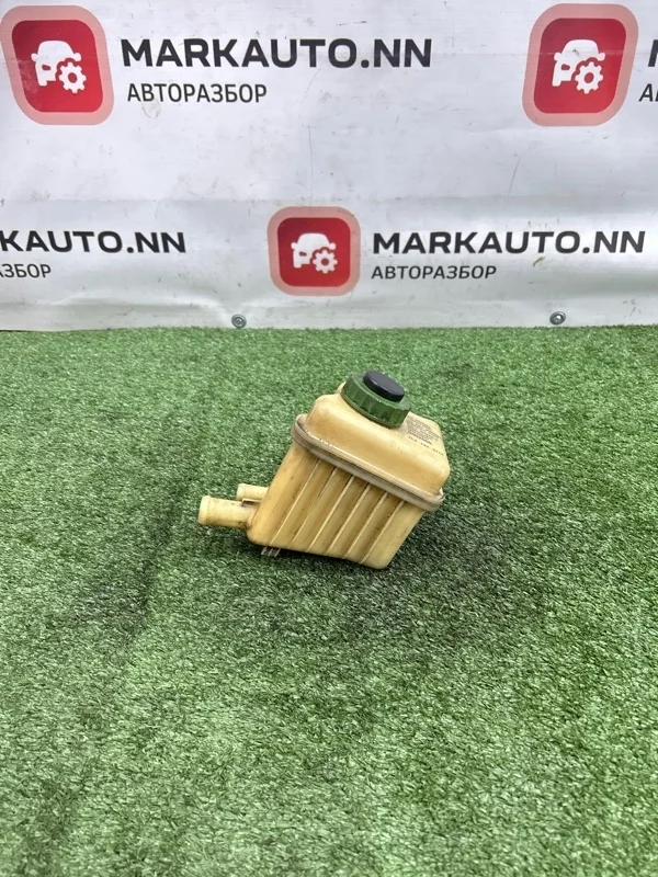 Бачок гидроусилителя руля Audi Q7 2008 7L6422371E 4L 3.0 ДИЗЕЛЬ CAS