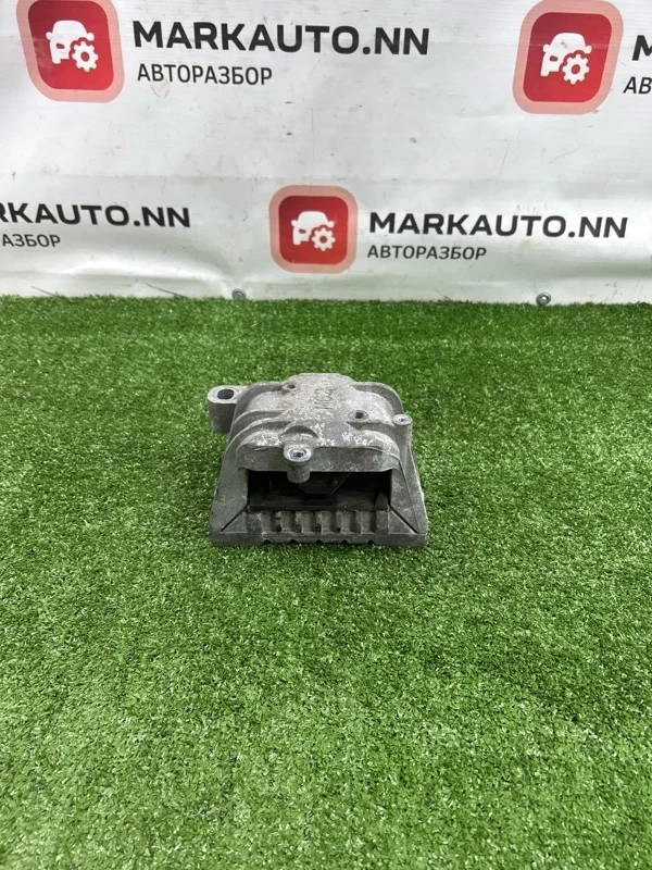 Опора ДВС Skoda Octavia 2011 1K0199262 A5 1.6 BSE, правая