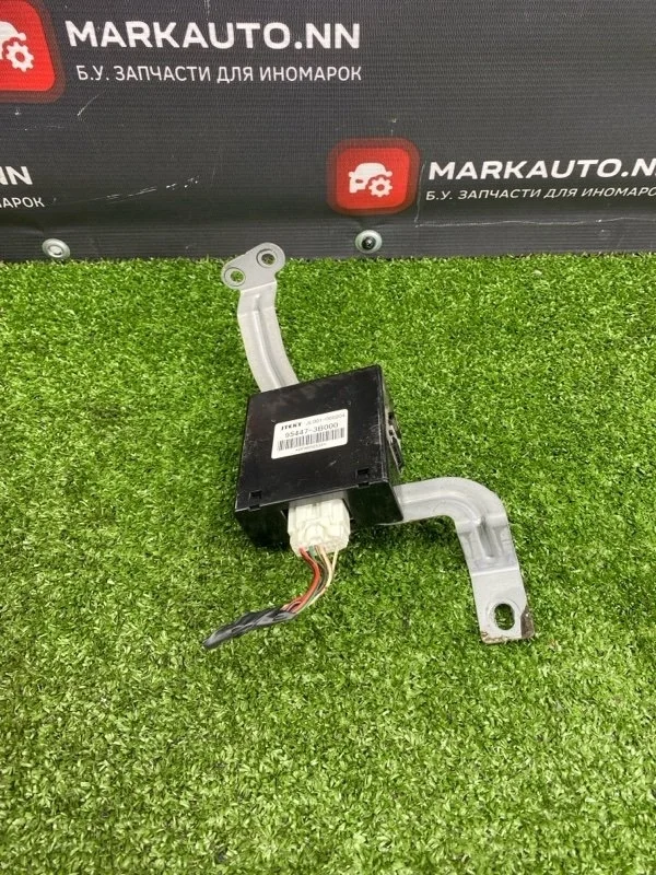 Блок управления раздаткой Kia Sorento 2010 954473B000 XM 2.2 D4HB 4WD