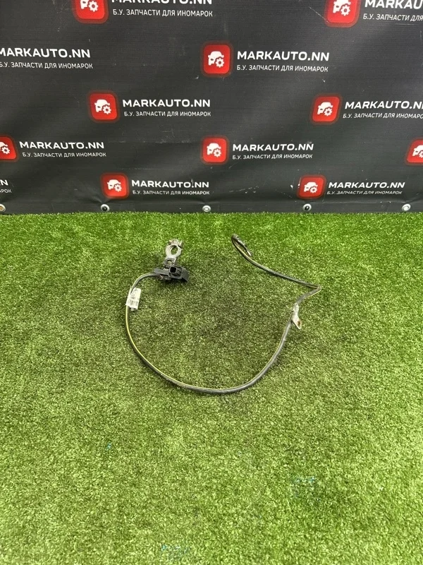 Клемма аккумулятора Nissan Juke 2011 2438079915 F15 HR16DE