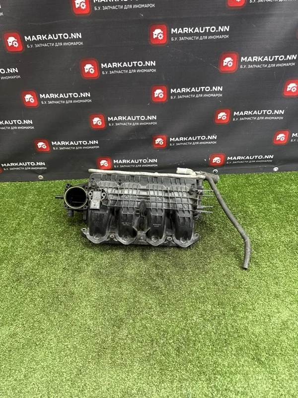 Коллектор впускной Skoda Octavia 2016 04E129711 A7 1.2 CYV