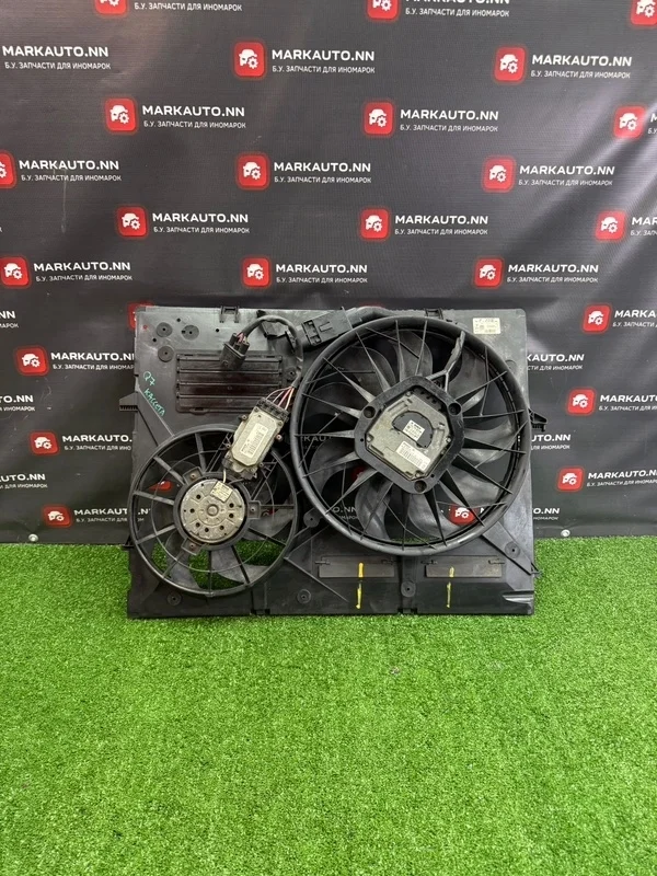 Диффузор радиатора Audi Q7 2008 7L0121203J 4L 3.0 ДИЗЕЛЬ CAS