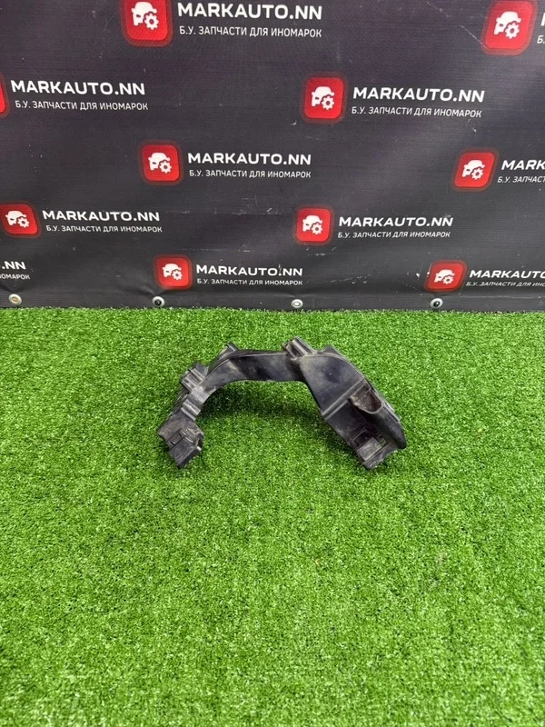 Кронштейн фары Kia Ceed 2015 64156A2000 2 JD 1.4 G4FA, передний правый