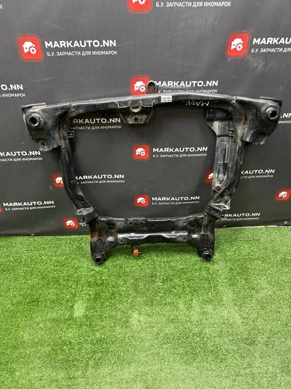 Подрамник Kia Ceed 624051H021 ED, передний