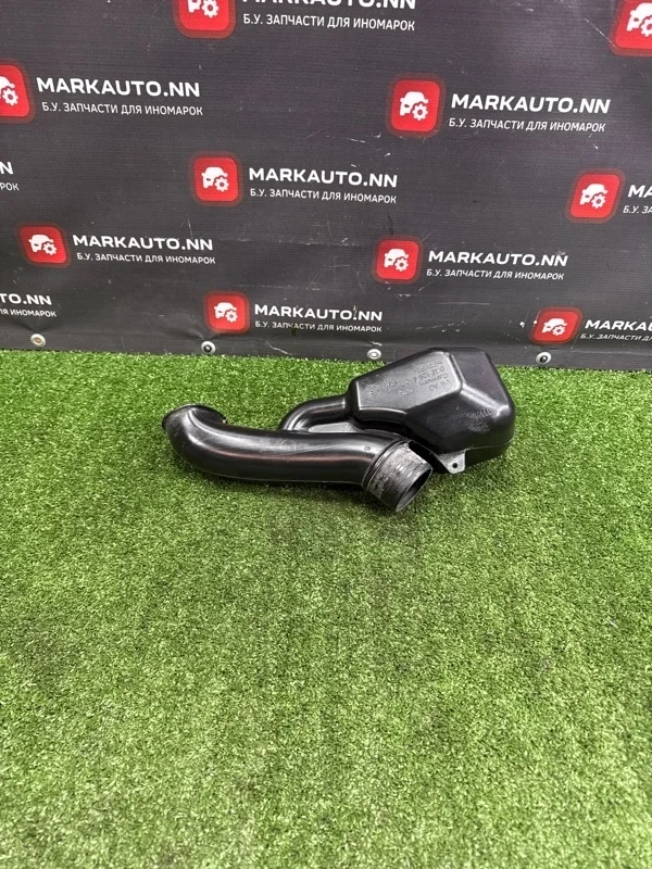 Резонатор воздушного фильтра Skoda Rapid 2017 04E129618D 1 1.6 CWV