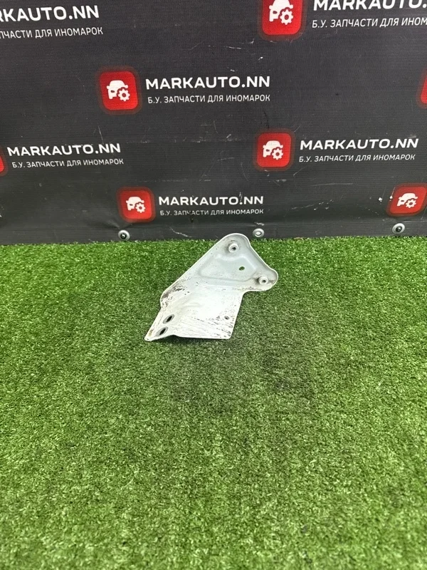 Кронштейн крыла Skoda Rapid 2017 5JA821142A 1 1.6 CWV, передний правый