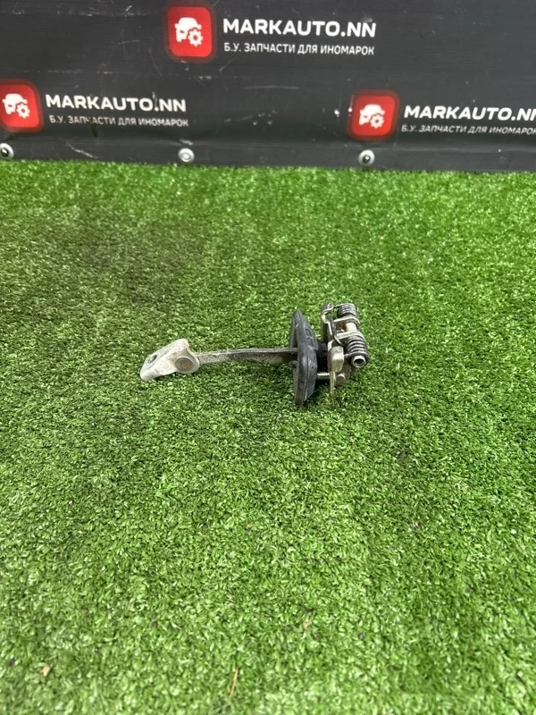 Ограничитель двери Ваз (LADA) XRAY 2017 804302559R 1.8 21179, передний правый