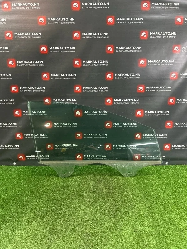 Стекло двери Ford Focus 2011 1742301 3 1.6 IQDB 105 Л.С., переднее правое