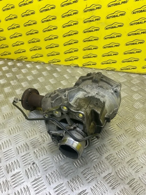 Редуктор переднего моста Land Rover Range Rover Evoque I (2011-2018) 2016 LR051075 ВНЕДОРОЖНИК 2.0 D 204DTD