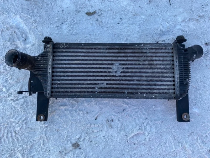 Интеркулер Nissan Pathfinder (R51M) 2004-2013 2006 144615X00A ВНЕДОРОЖНИК 2.5 D YD25DDTI