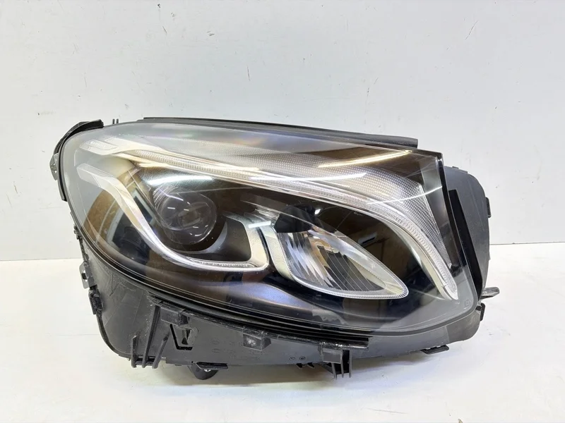 Фара Mercedes-Benz GLC 2015-2018 X253