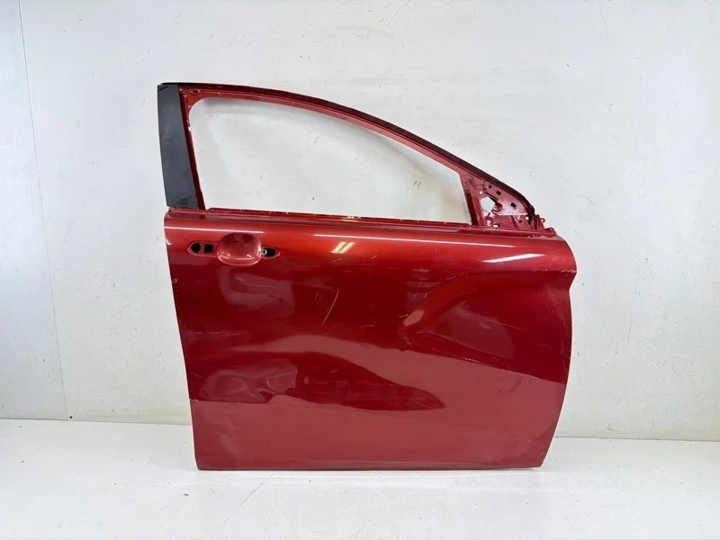 Дверь Lada Vesta 2015-2025