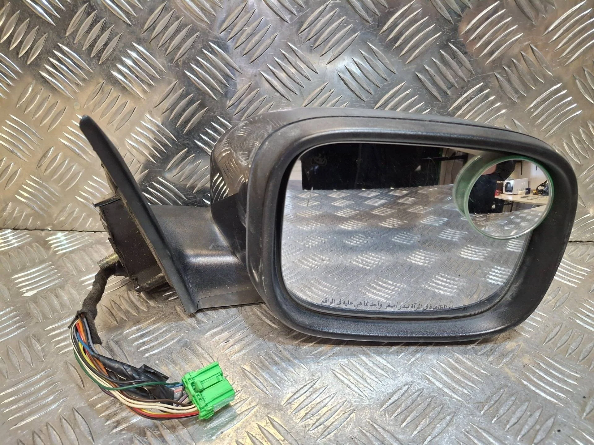 зеркало наружное правое Volvo XC90