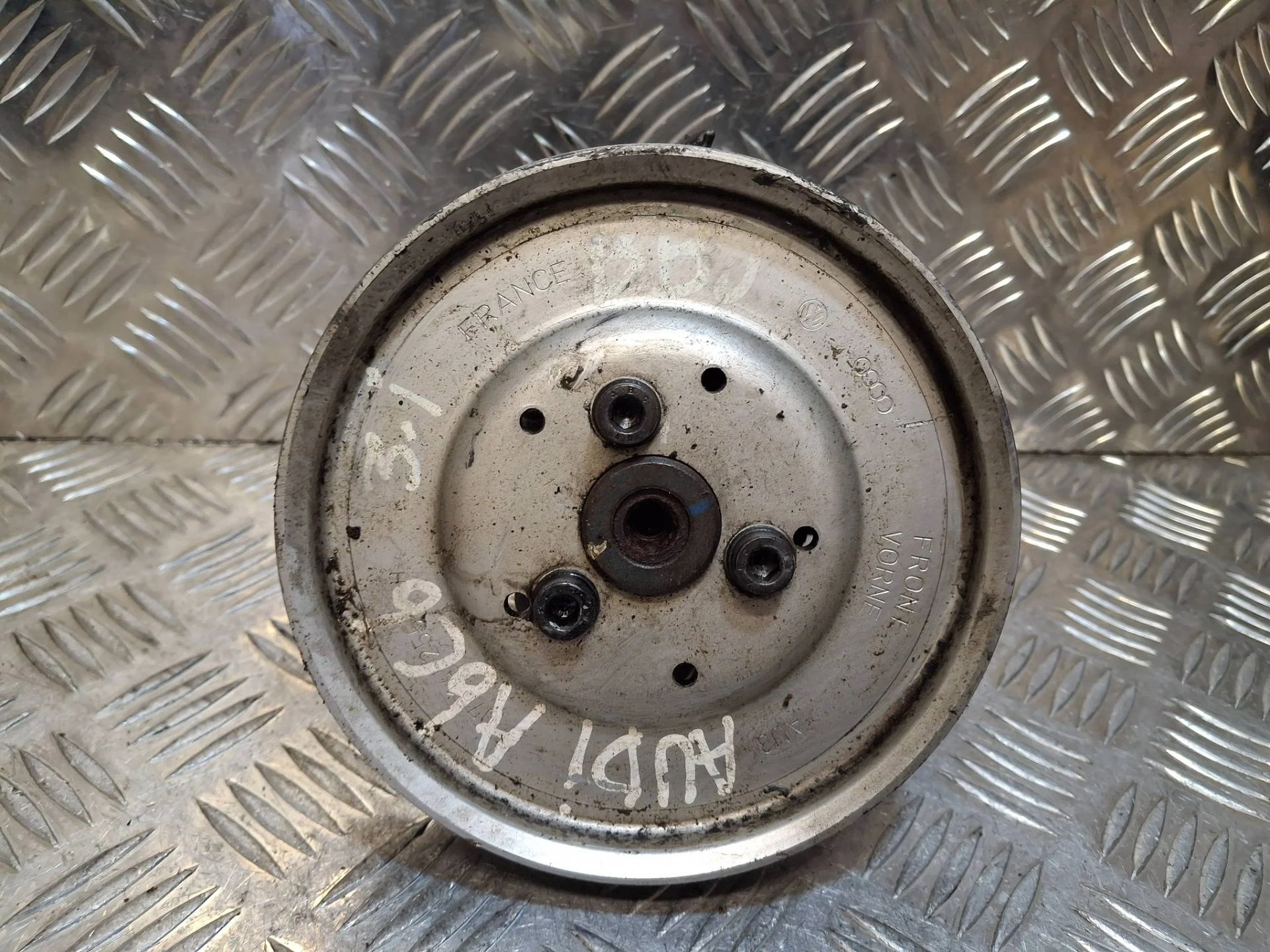 насос гидроусилителя руля Audi A6 4F/C6