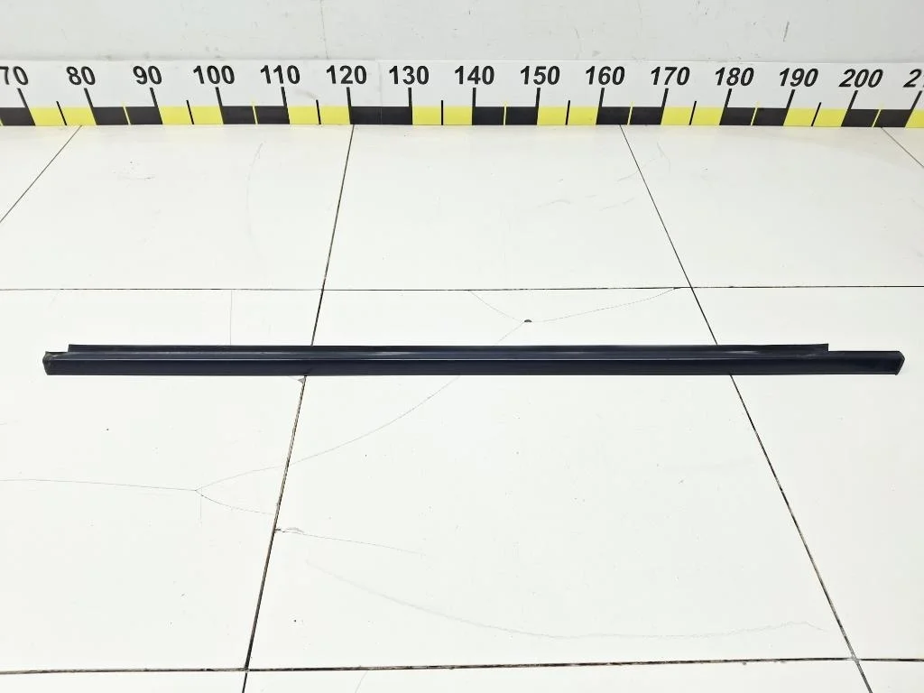 Накладка стекла переднего левого Chevrolet Lacetti 2007 J200