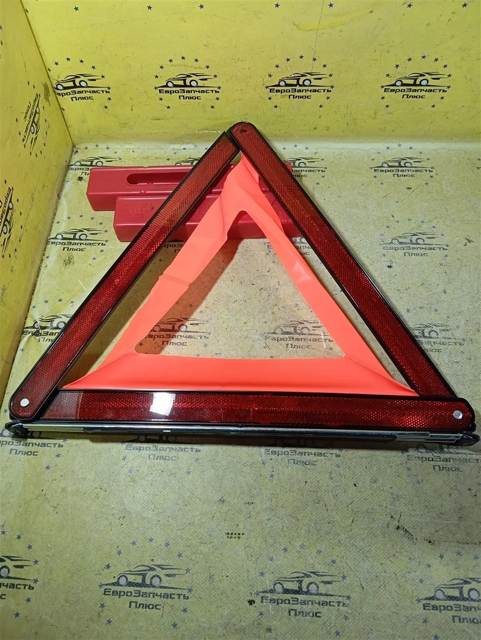 Знак аварийной остановки Audi A4 8T0860251 B8