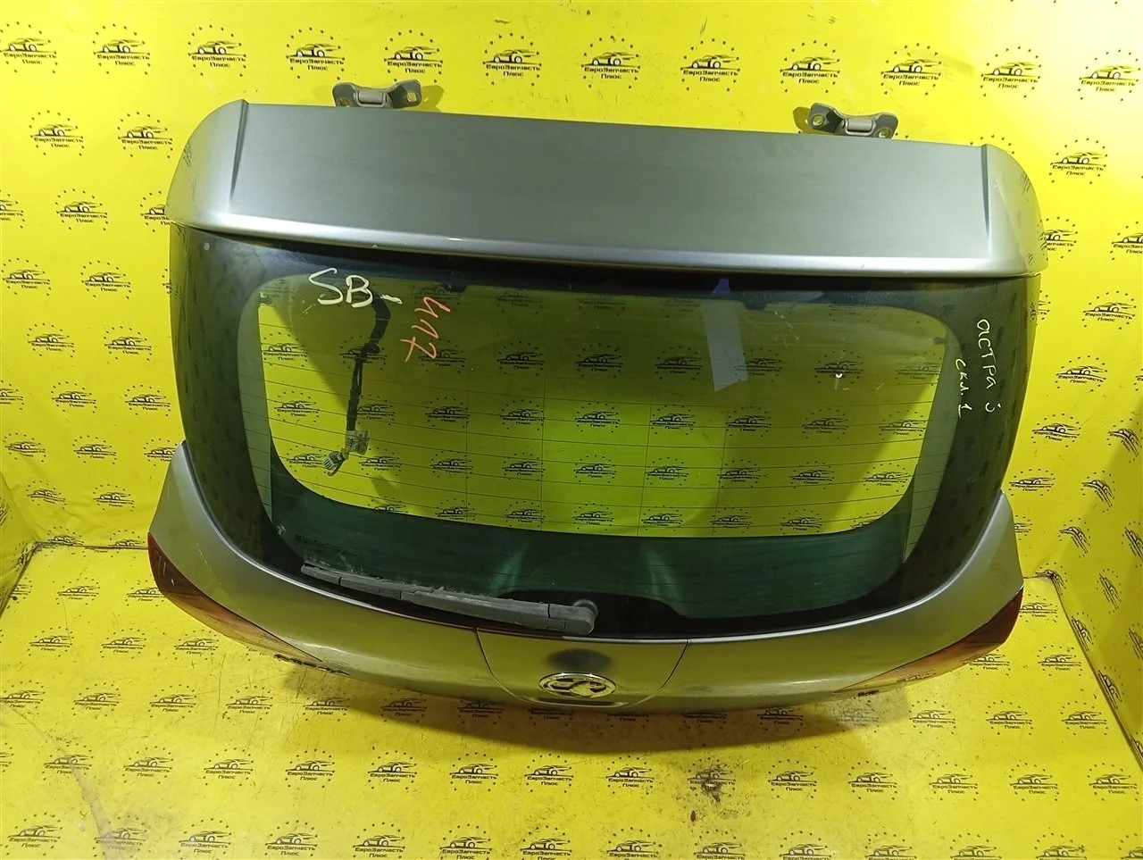 Крышка багажника Opel Astra 13288625 J