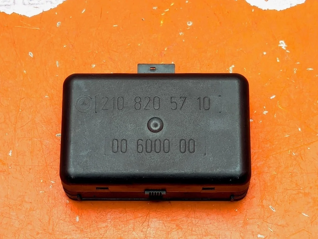 Датчик дождя и света Mercedes-Benz