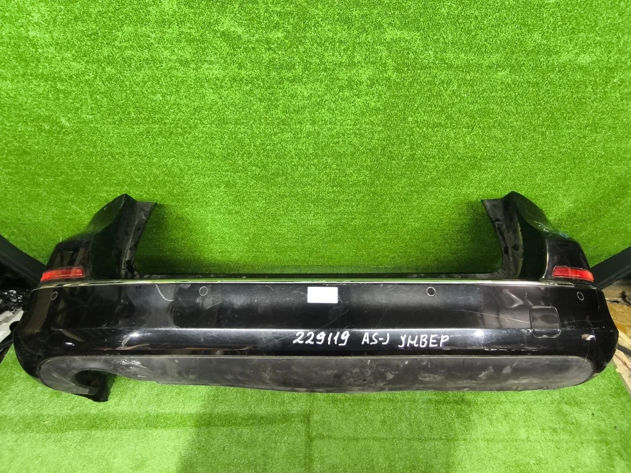 Бампер OPEL ASTRA J 2012- задний универсал 5 ти дверный чёрный б/у ASTRA J(2009-2017)