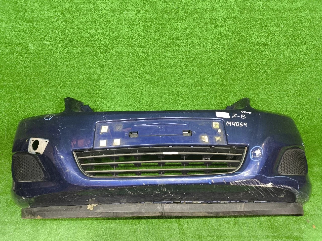 Бампер OPEL ZAFIRA B 2008- передний синий б/у ZAFIRA B(2005-2014)