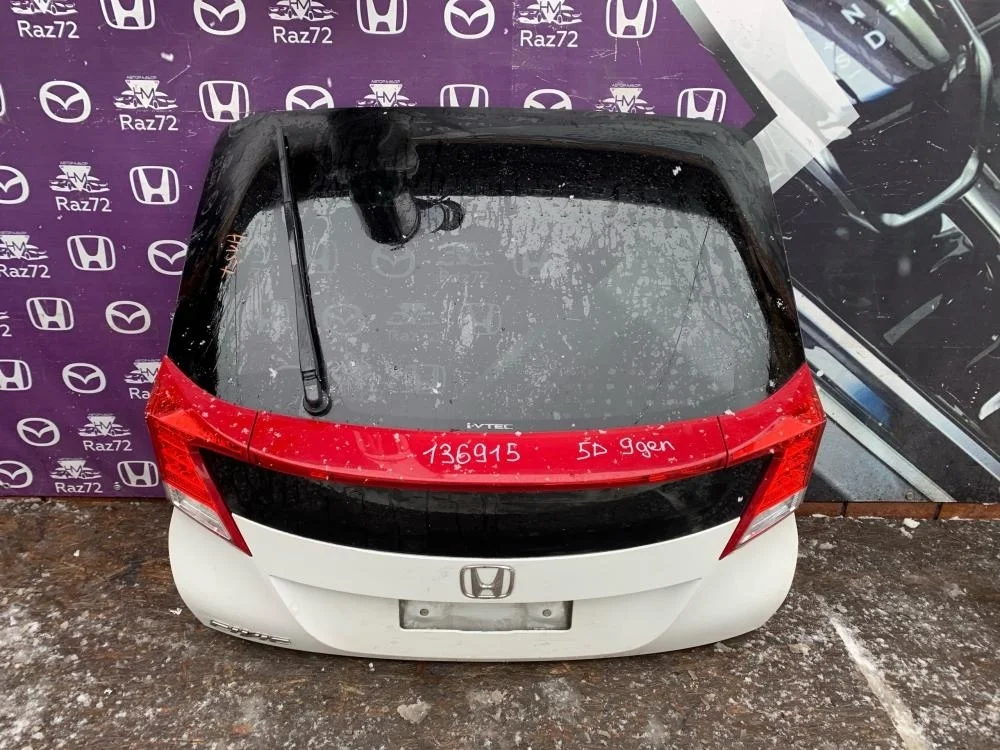 Дверь багажника со стеклом для Honda Civic FK (9 gen) 2012 - 2017