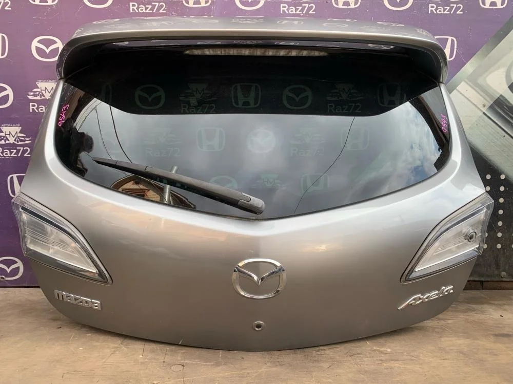 Дверь багажника со стеклом для Mazda 3 BL 2008-2013