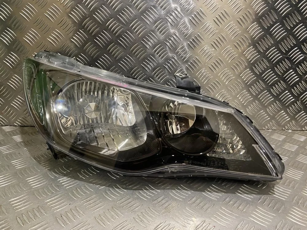 Фара правая для Honda Civic FD (4D) 2006-2012