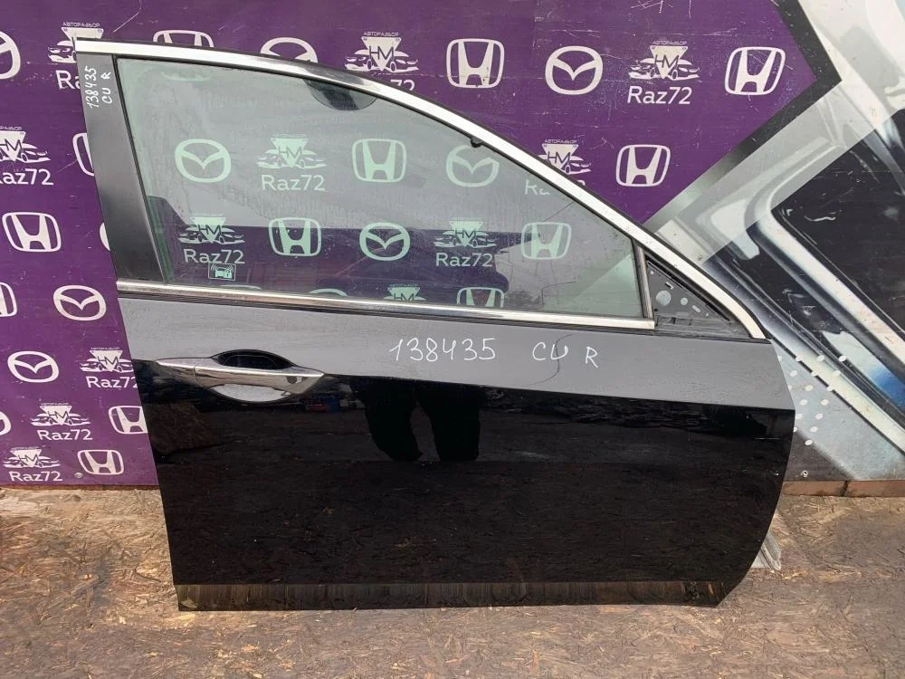 Дверь передняя правая для Honda Accord 8  CU 2008-2013
